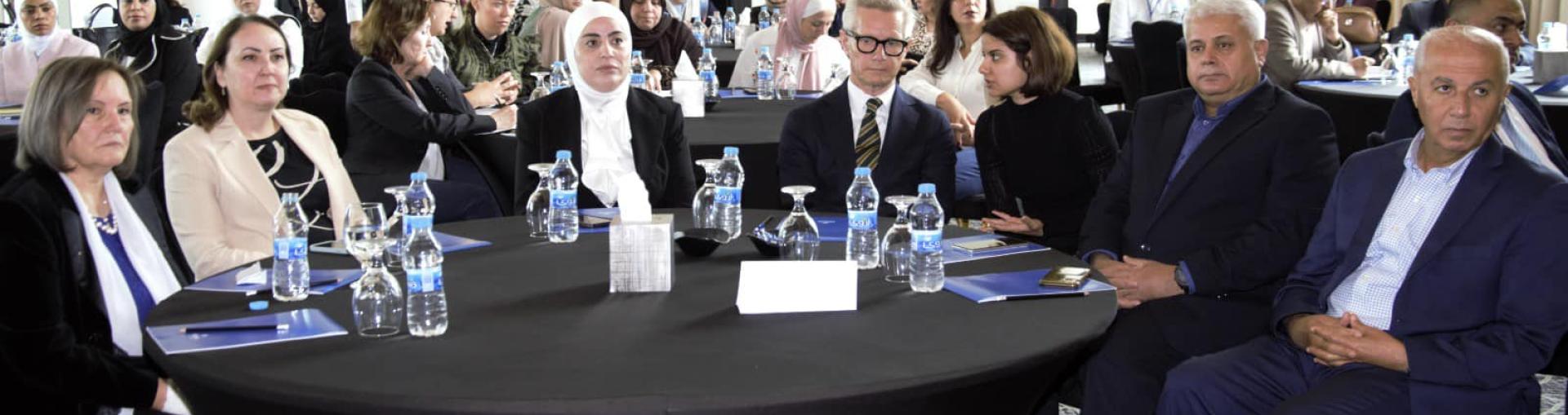 الجلسة النقاشية 11.jpg